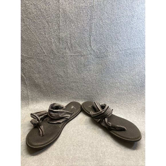 SANUK Women Sz 9 Lot Of 2 Black White Striped Cloth Straps Flat SANDALS Slip On - Picture 4 of 12
